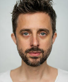 Headshot of Sebastian Beacon